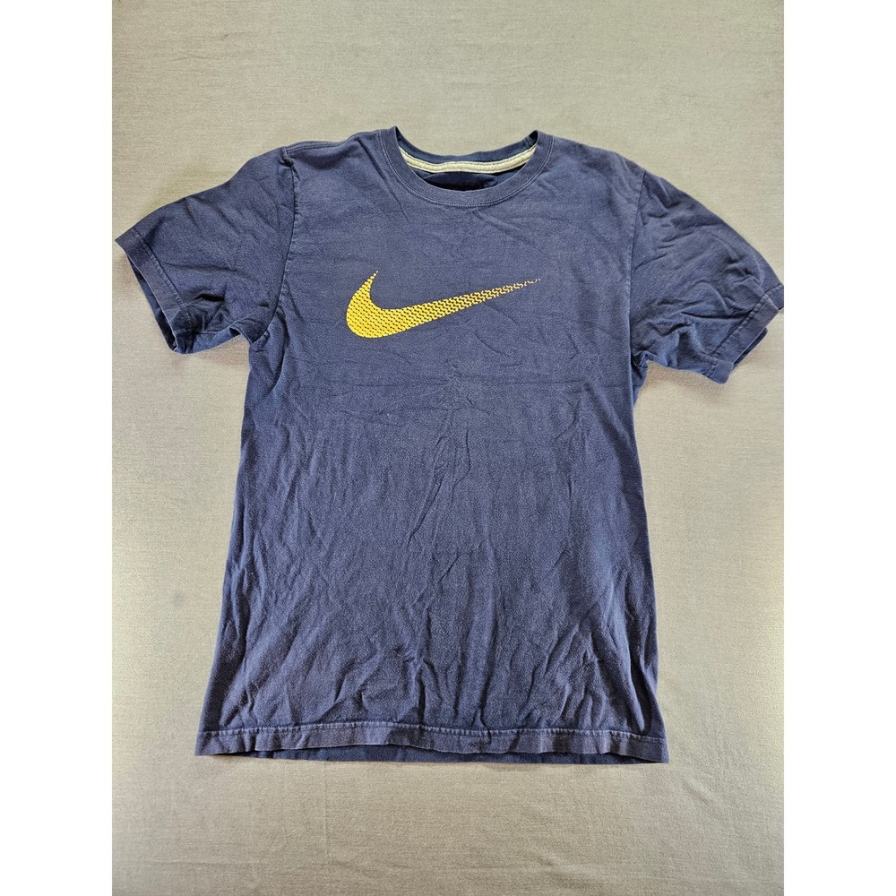 Nike Mens Graphic T-Shirt Navy Blue Yellow Dotted Swoosh Logo Size Small Regular